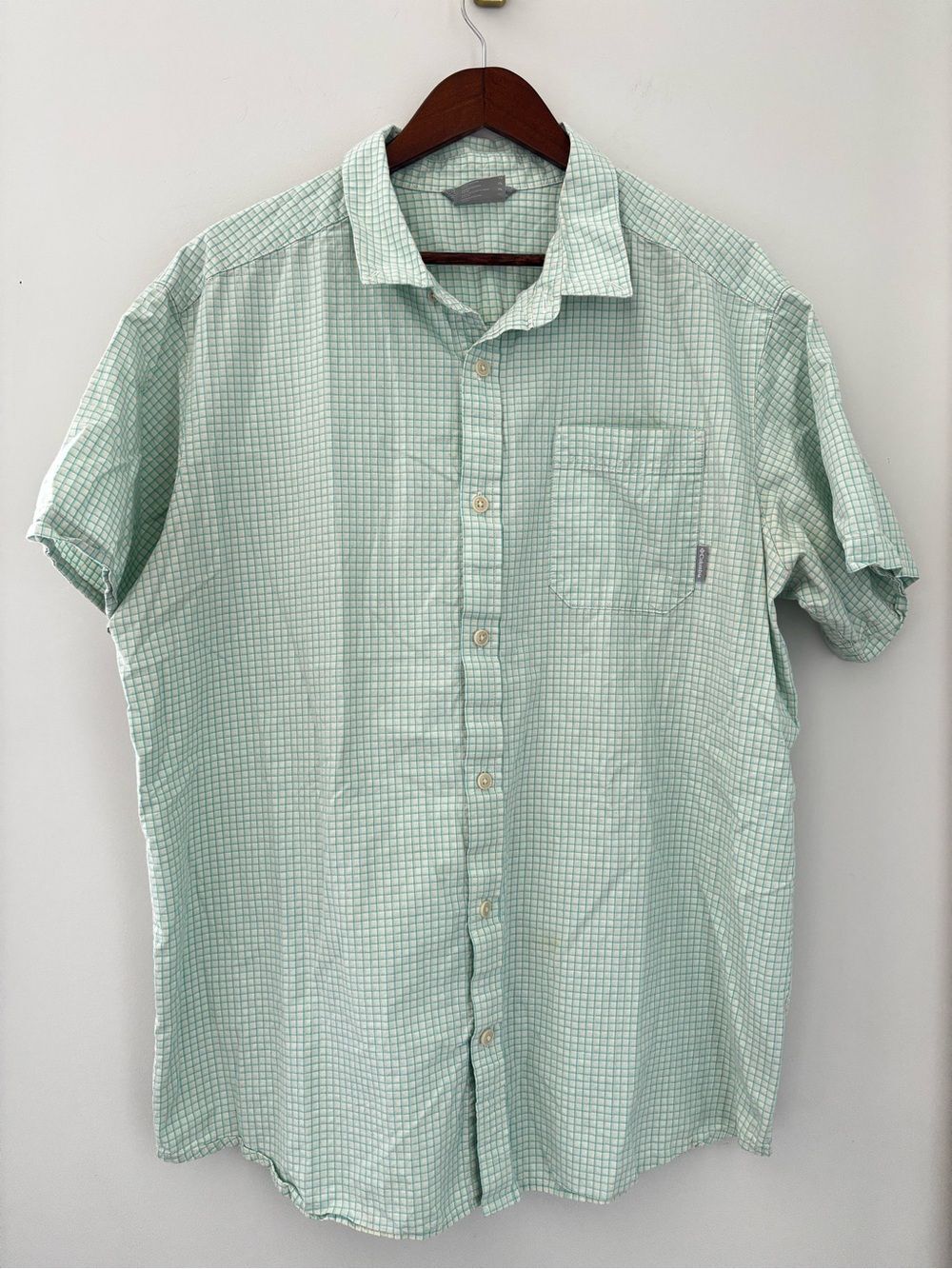 Columbia Men’s XL Short Sleeve Button Up Shirt Aqua White Check Cotton Dad Style